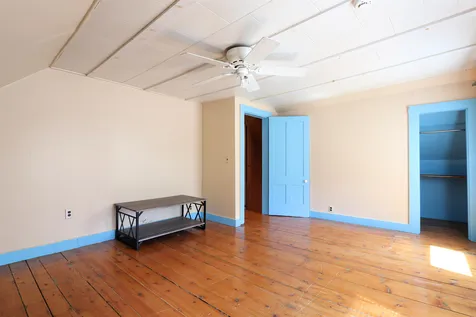 2047 Memorial Drive St. Johnsbury VT 05819