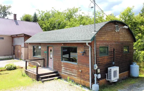 2047 Memorial Drive St. Johnsbury VT 05819