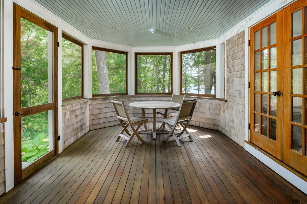 3 Rivermouth Road York ME 03909
