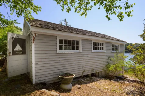 3 Rivermouth Road York ME 03909