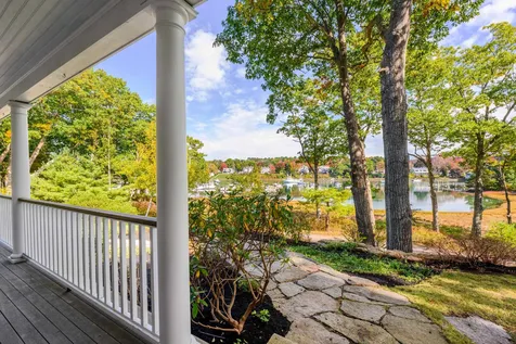 3 Rivermouth Road York ME 03909