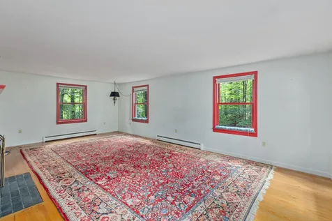 66 Old Jaffrey Road Peterborough NH 03458
