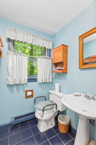 66 Old Jaffrey Road Peterborough NH 03458