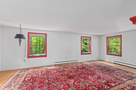 66 Old Jaffrey Road Peterborough NH 03458
