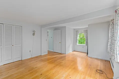66 Old Jaffrey Road Peterborough NH 03458