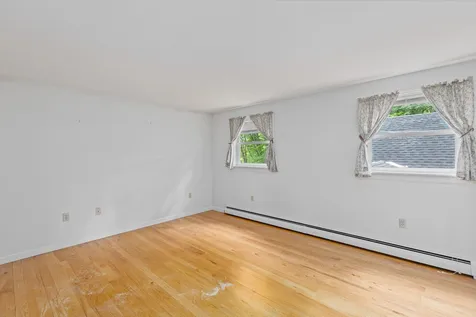66 Old Jaffrey Road Peterborough NH 03458