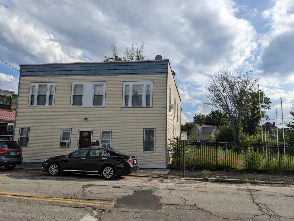 73 Massabesic Street Manchester NH 03103