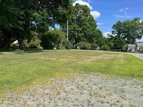 15 Breezy Lane Chester VT 05143