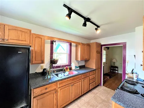 15 Breezy Lane Chester VT 05143