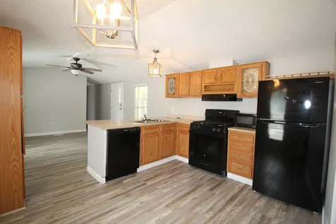134 Colonial Village Somersworth NH 03878