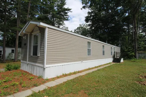 134 Colonial Village Somersworth NH 03878