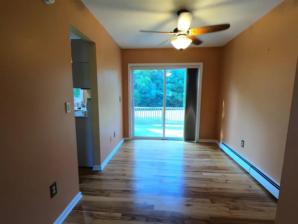 76 Colonial Drive Hartford VT 05001