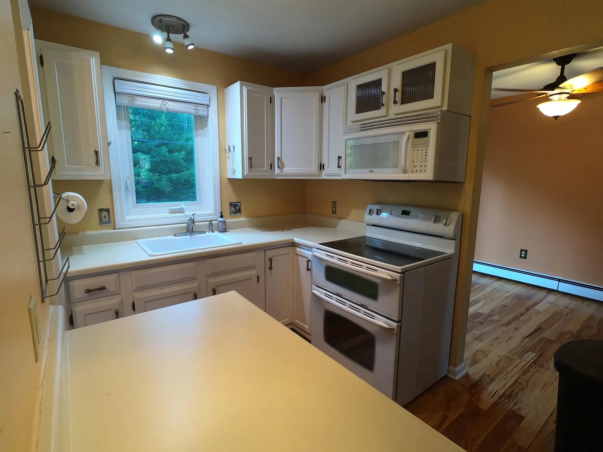 76 Colonial Drive Hartford VT 05001