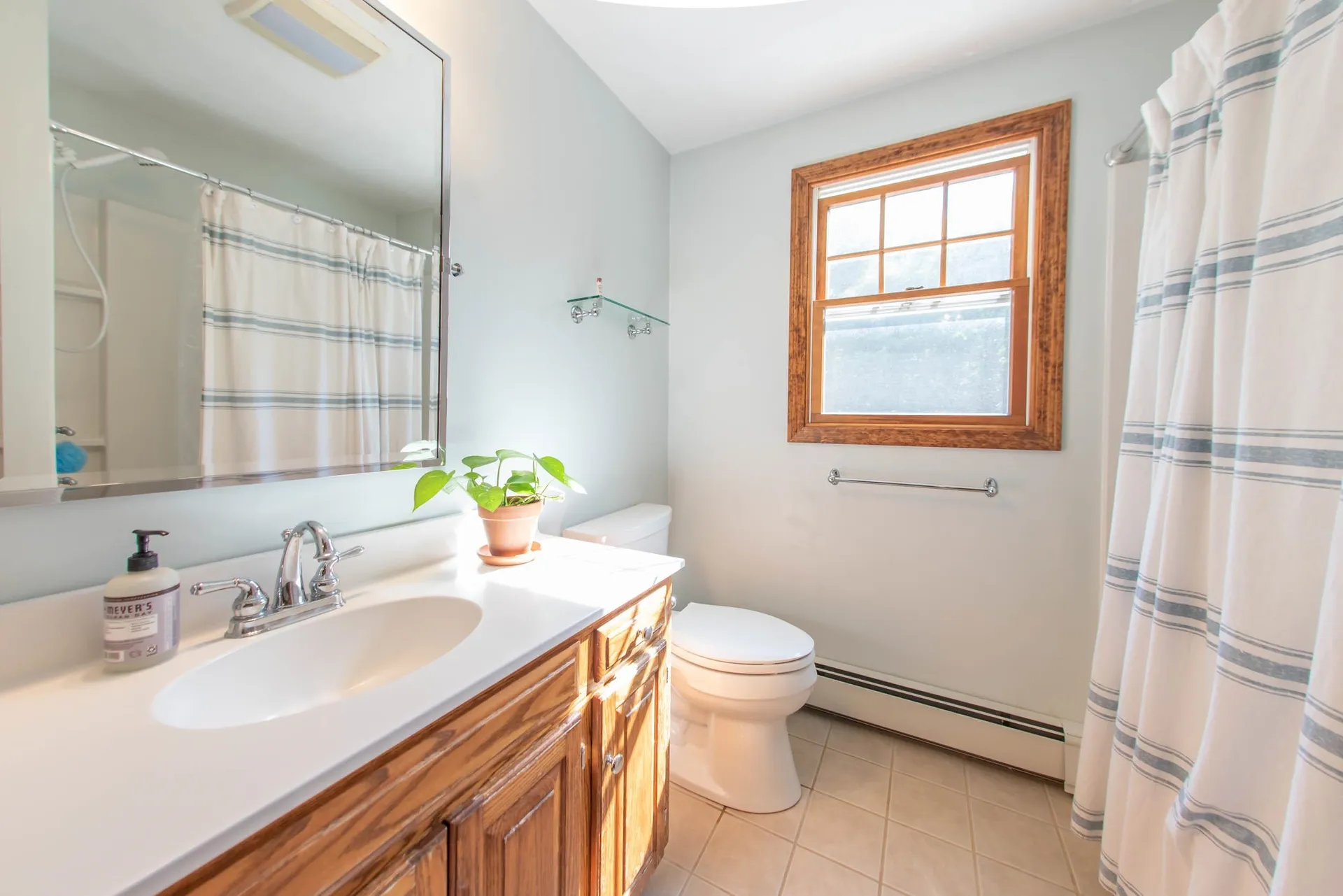 15 Hickory Lane Danville NH 03819