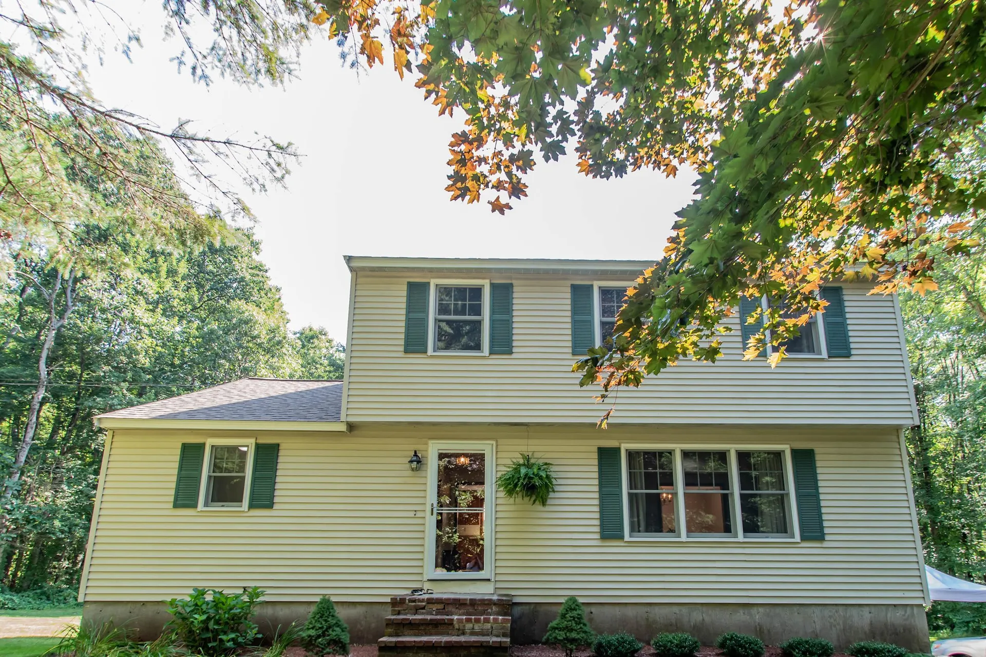 15 Hickory Lane Danville NH 03819