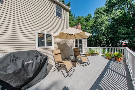 15 Hickory Lane Danville NH 03819