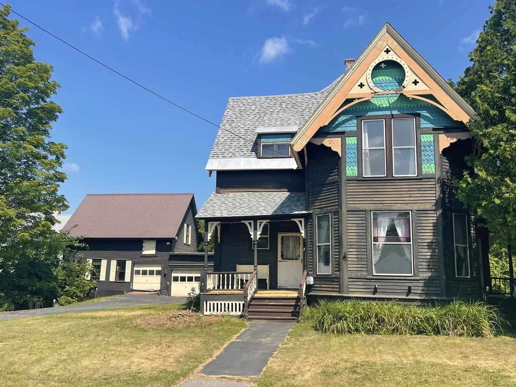 19 Pine Street Haverhill NH 03785