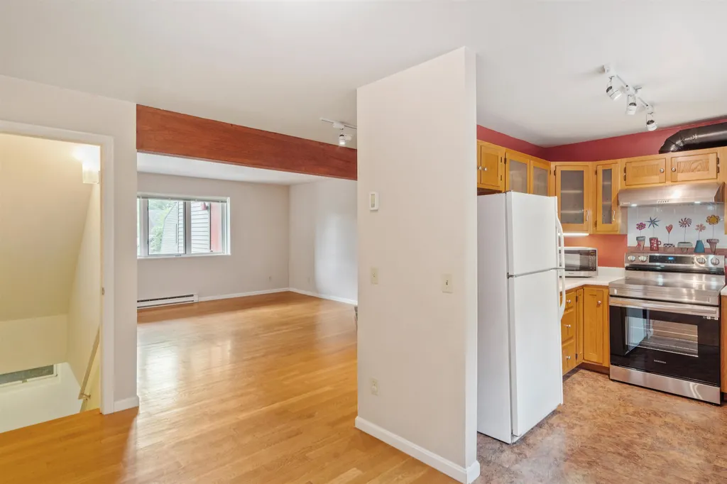 20 College Hill Hanover NH 03755