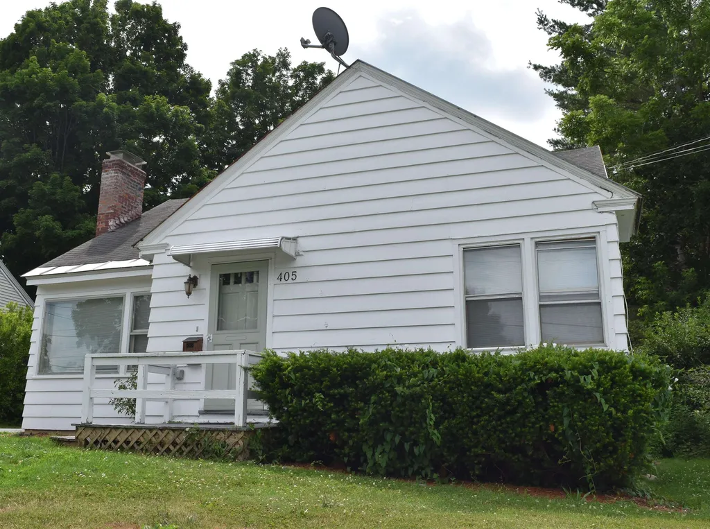 405 Jefferson Heights Bennington VT 05201