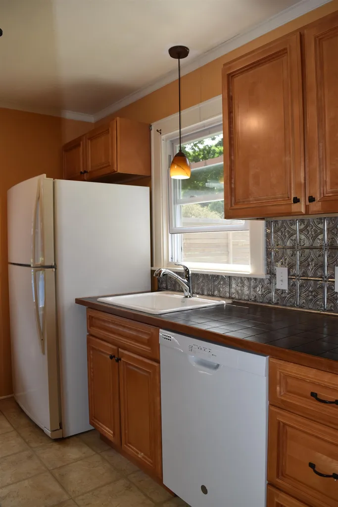 405 Jefferson Heights Bennington VT 05201
