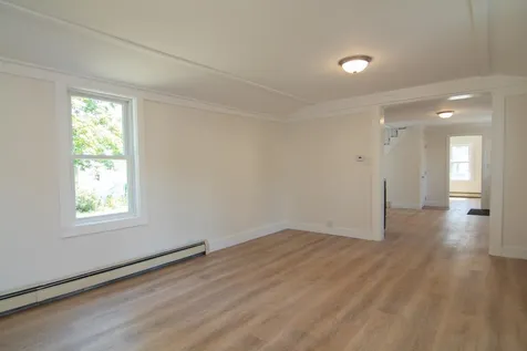 25 Maple Street Farmington NH 03835