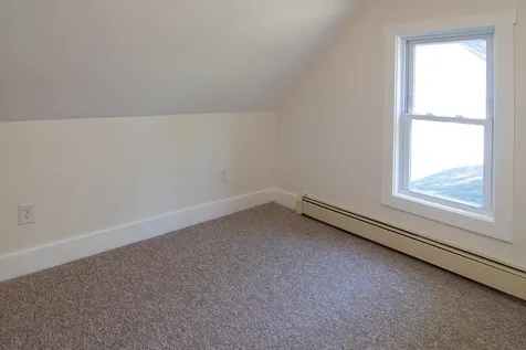 25 Maple Street Farmington NH 03835