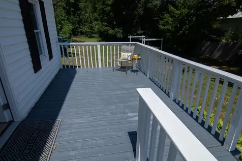 25 Maple Street Farmington NH 03835