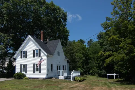 25 Maple Street Farmington NH 03835