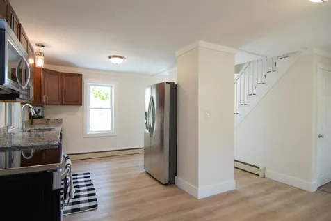 25 Maple Street Farmington NH 03835