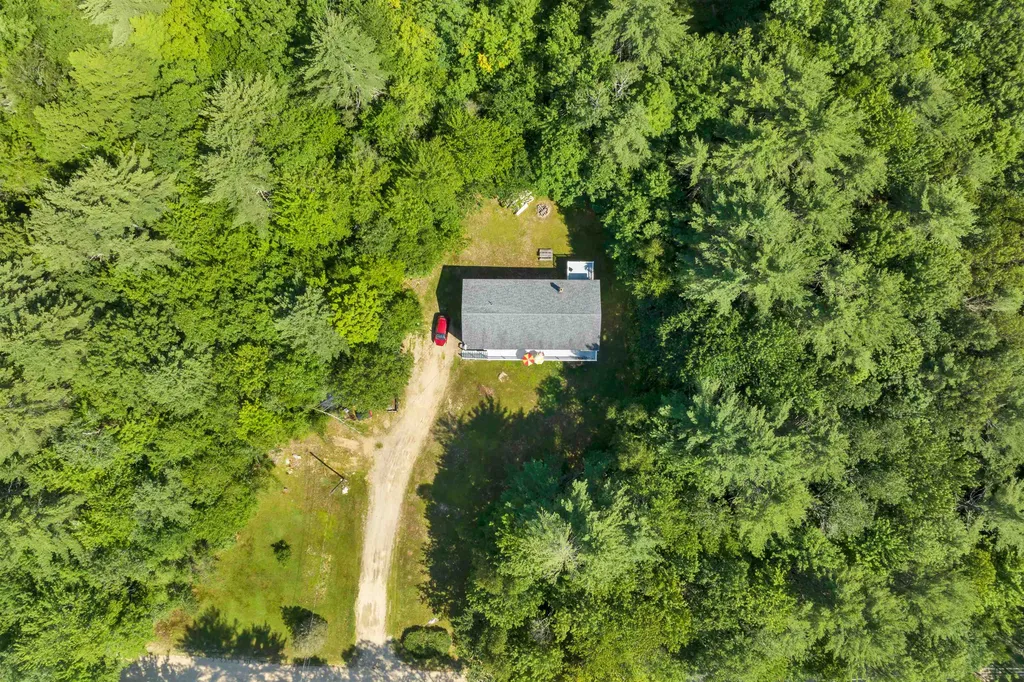 79 Dream Hill Terrace Farmington NH 03835