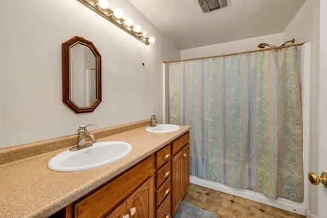 79 Dream Hill Terrace Farmington NH 03835