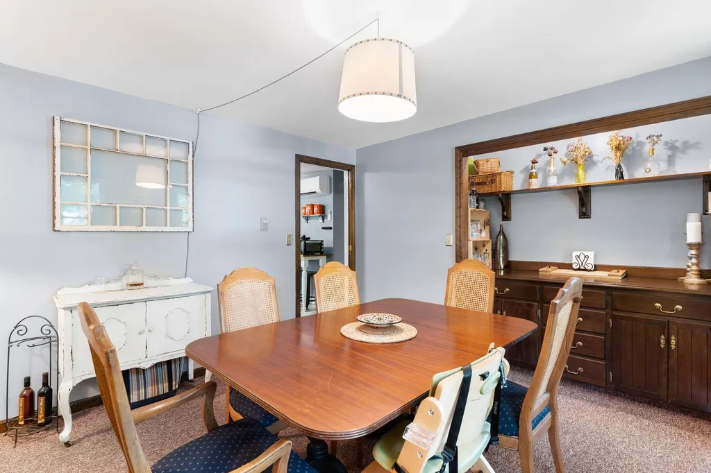 12 Windbrook Drive Epping NH 03042