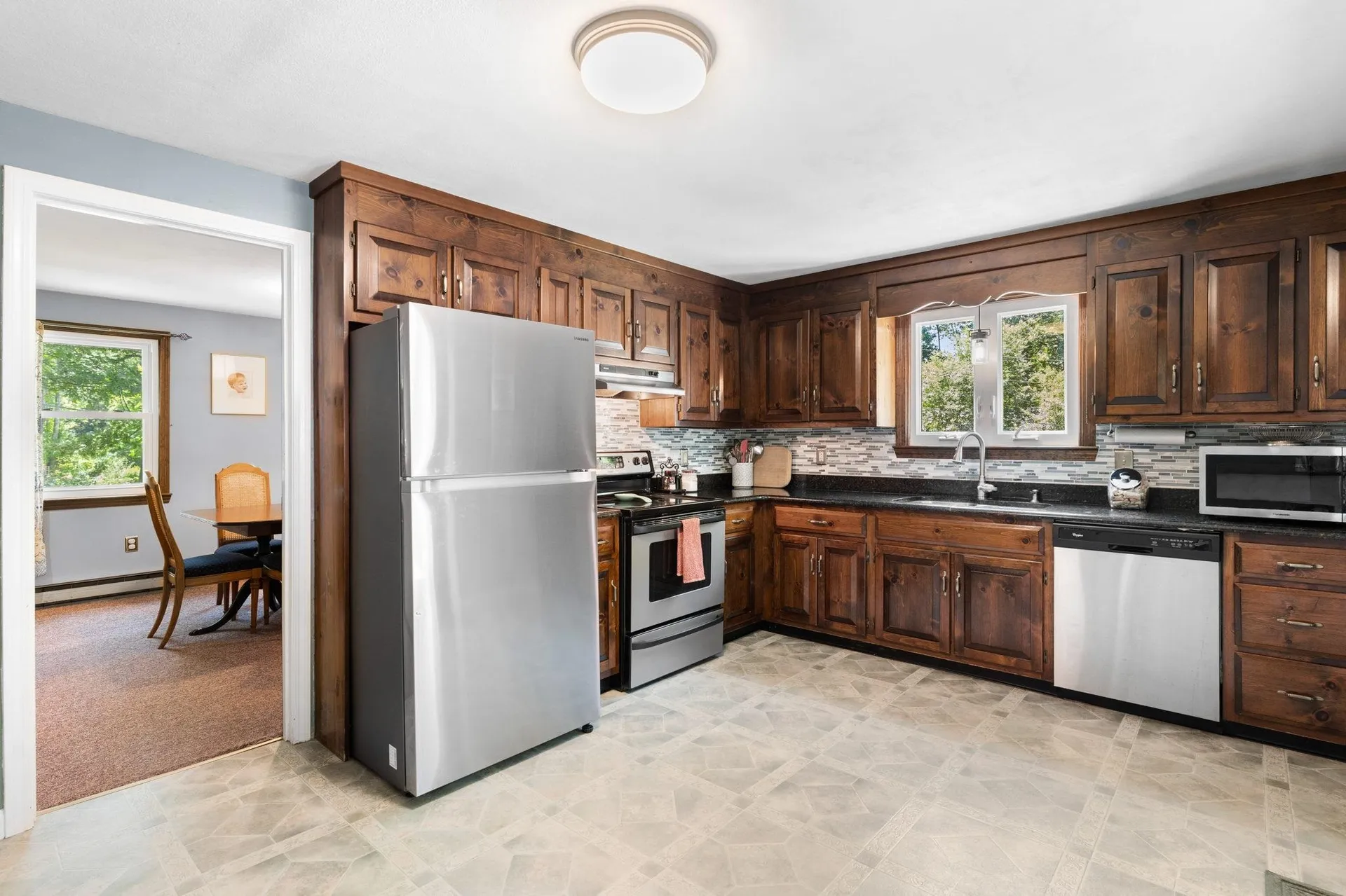 12 Windbrook Drive Epping NH 03042