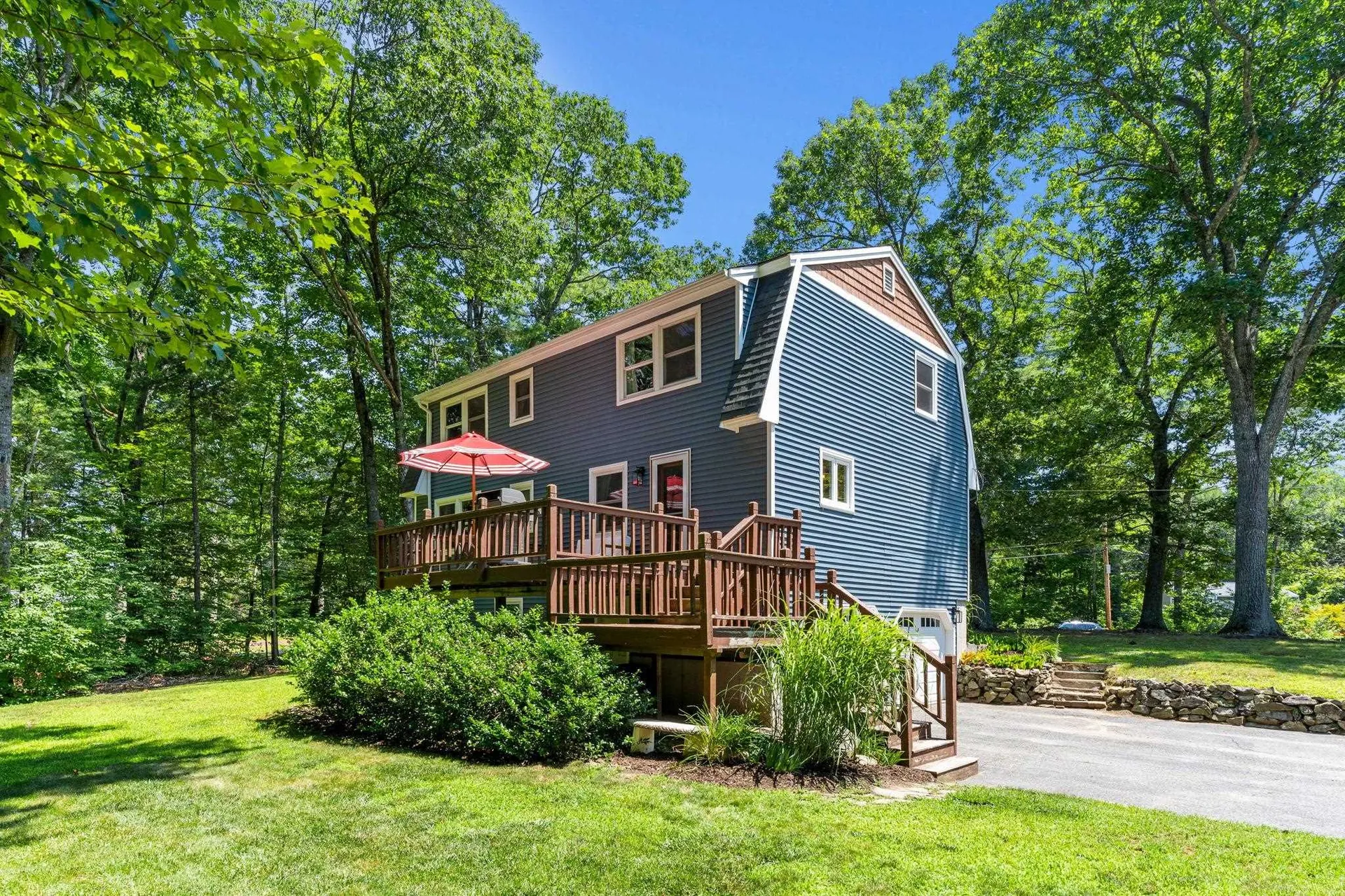12 Windbrook Drive Epping NH 03042