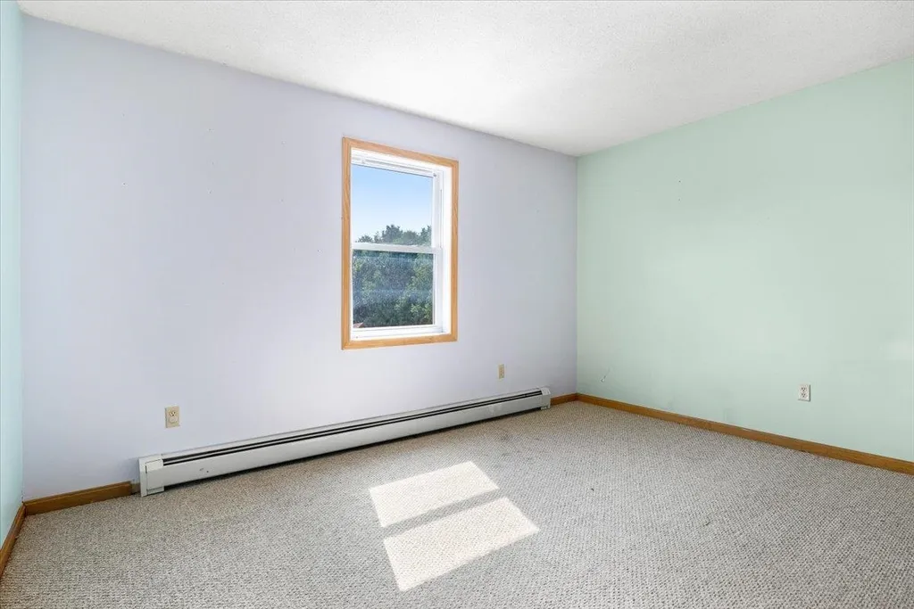 27 Adirondack Street South Burlington VT 05403