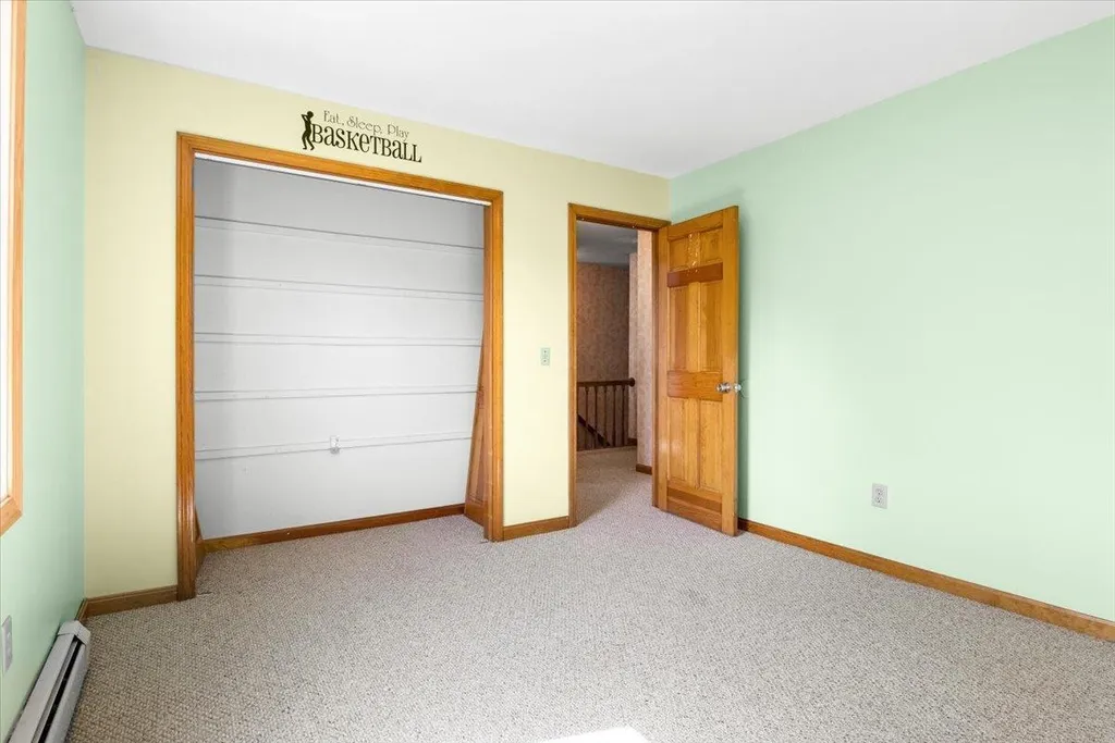 27 Adirondack Street South Burlington VT 05403