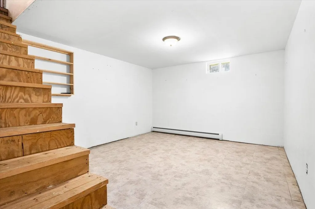 27 Adirondack Street South Burlington VT 05403
