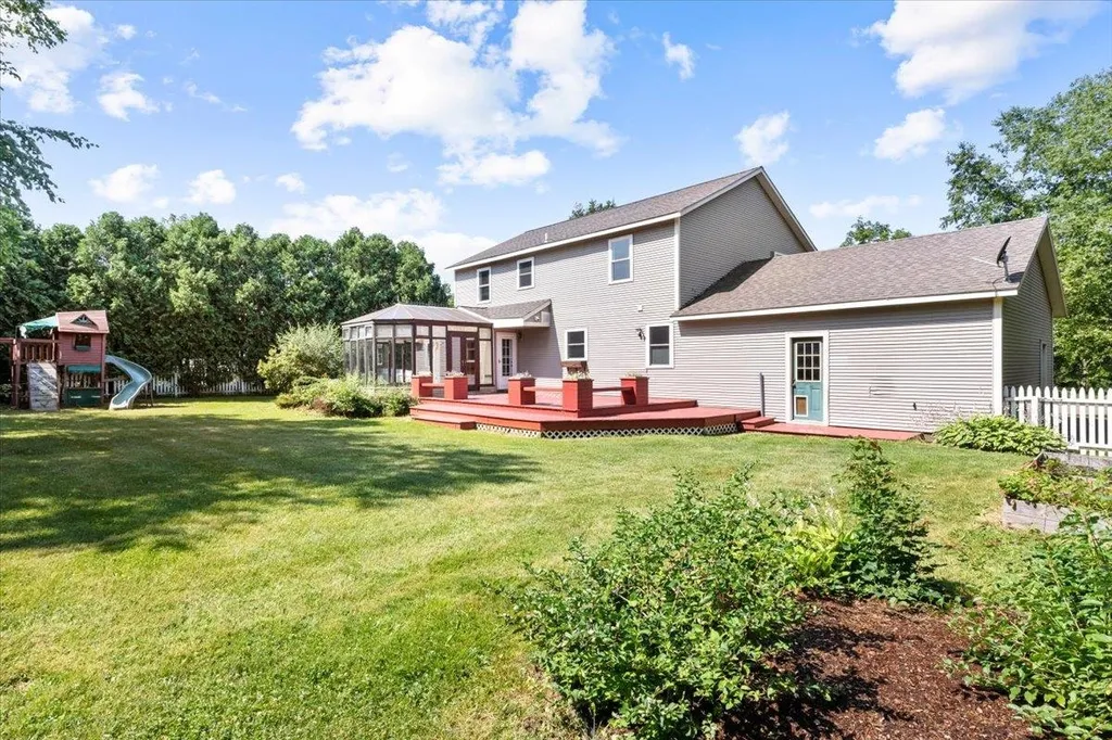 27 Adirondack Street South Burlington VT 05403