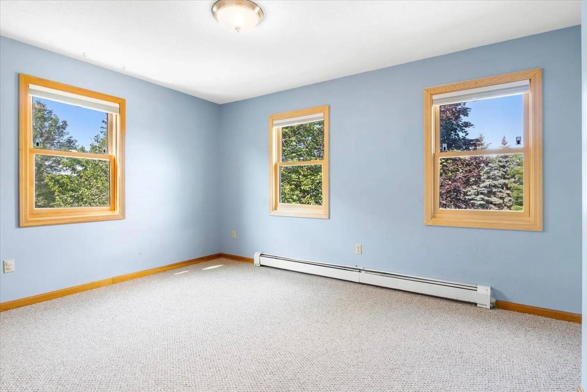 27 Adirondack Street South Burlington VT 05403