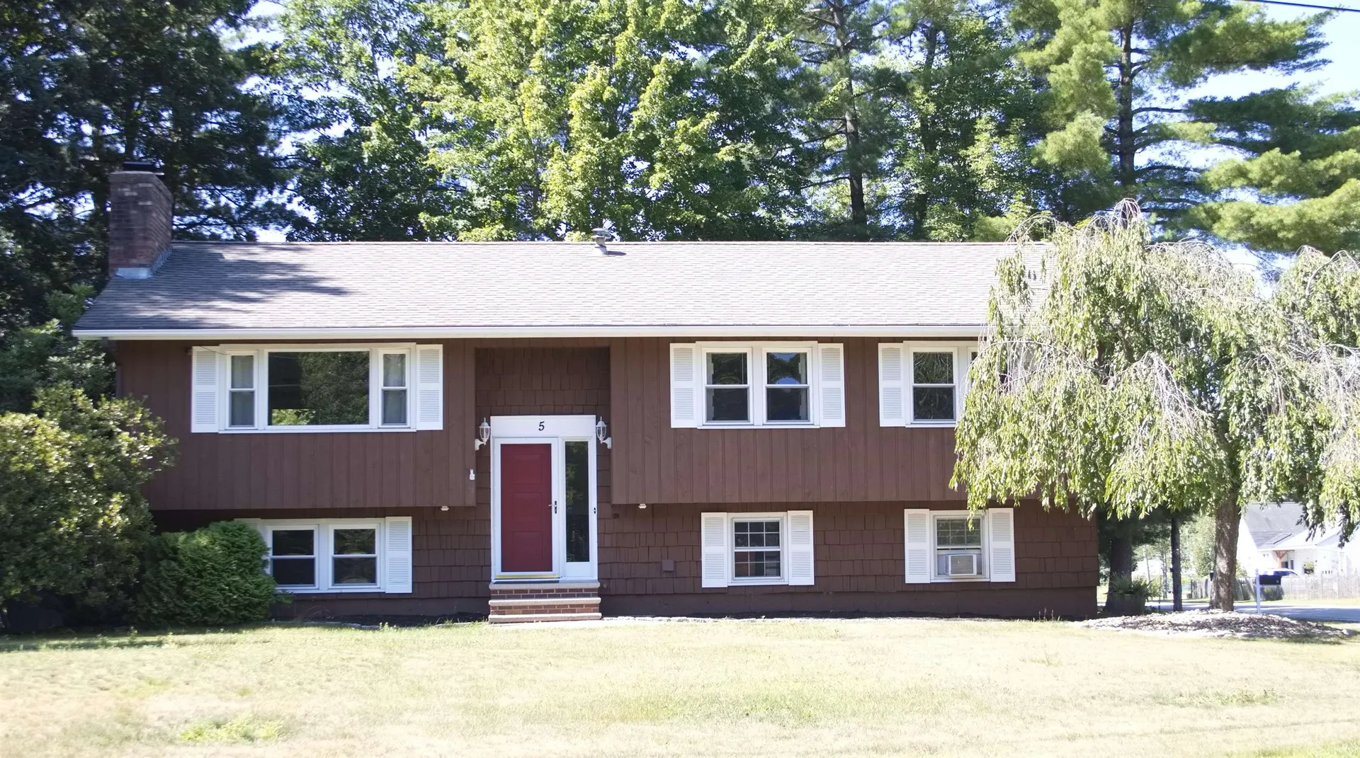 5 Brookfield Drive Rochester NH 03867