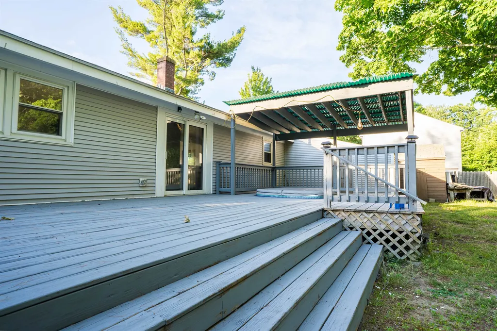 132 Blackwater Road Somersworth NH 03878