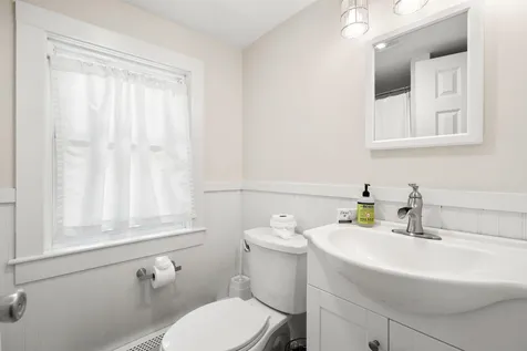 1877 Islington Street Portsmouth NH 03801