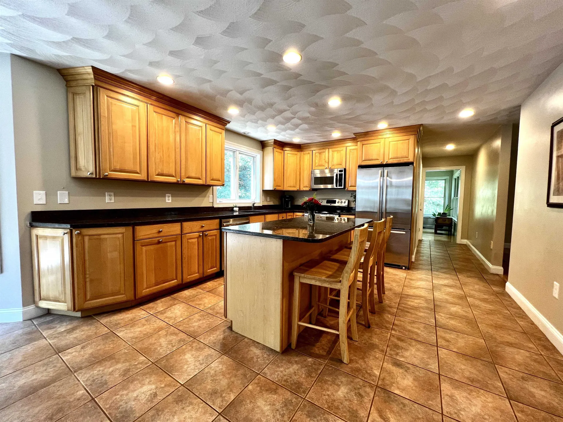 6 Squire Way Stratham NH 03885