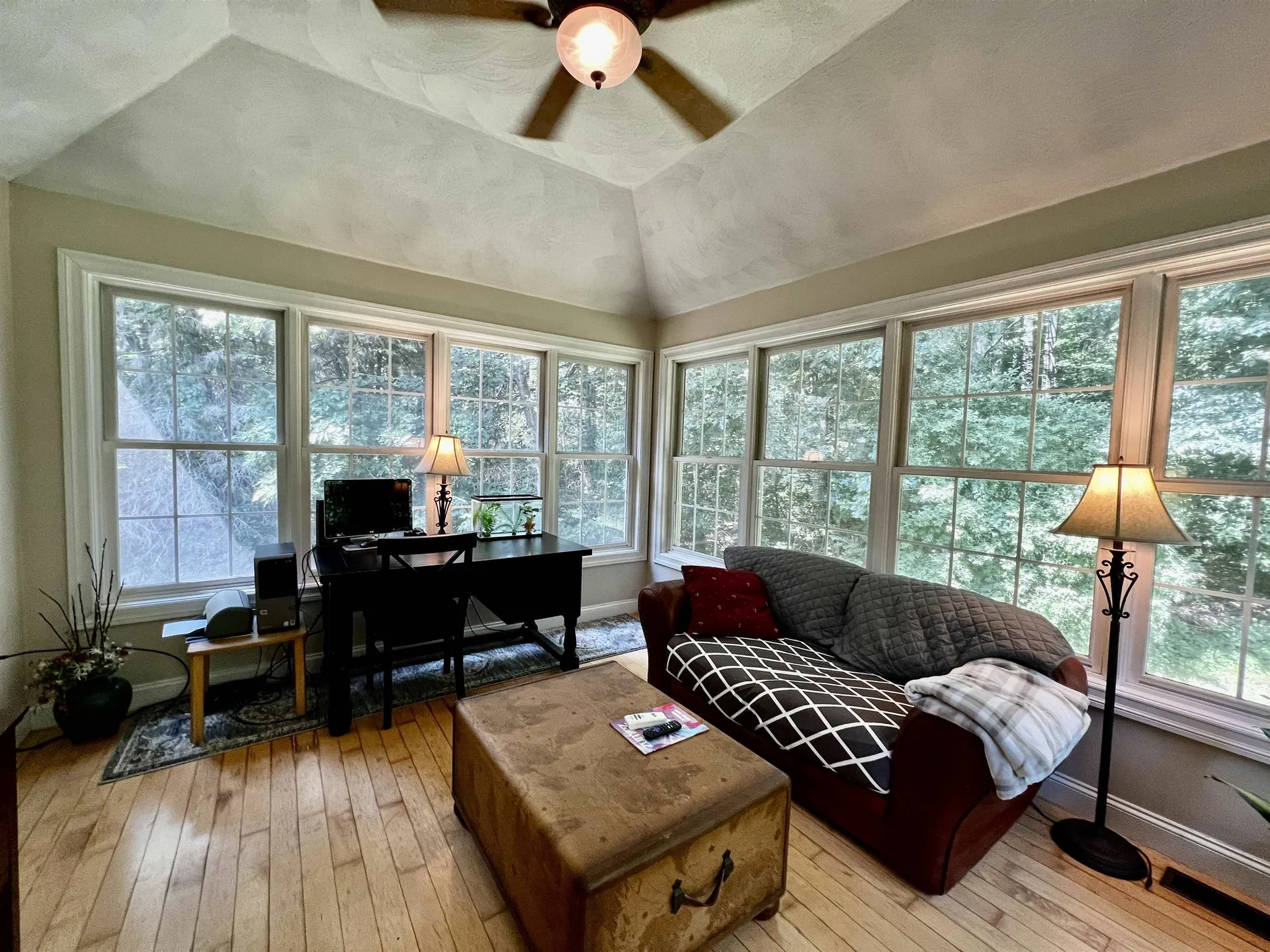 6 Squire Way Stratham NH 03885