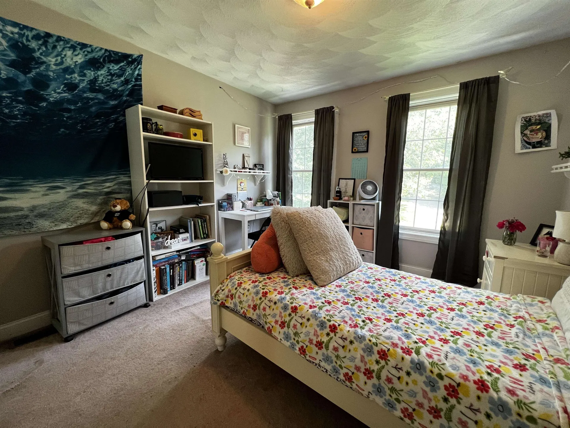 6 Squire Way Stratham NH 03885