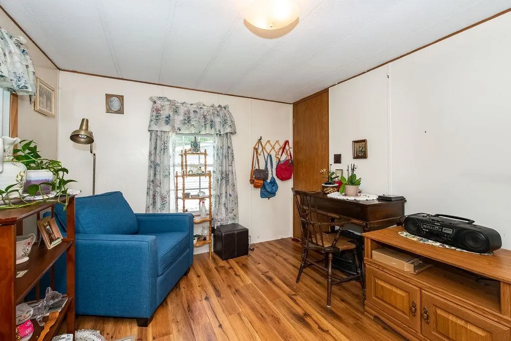 2 Hemlock Street Exeter NH 03833