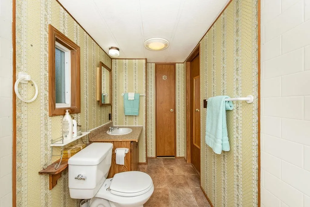 2 Hemlock Street Exeter NH 03833