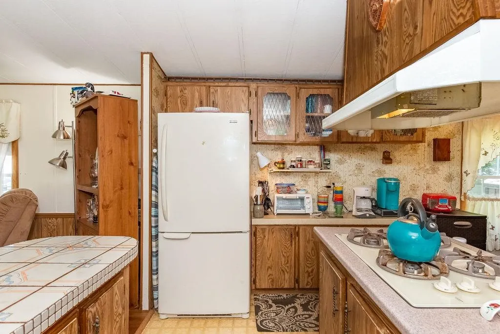 2 Hemlock Street Exeter NH 03833