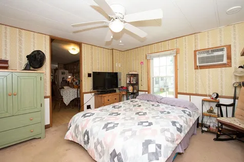 2 Hemlock Street Exeter NH 03833