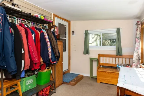2 Hemlock Street Exeter NH 03833